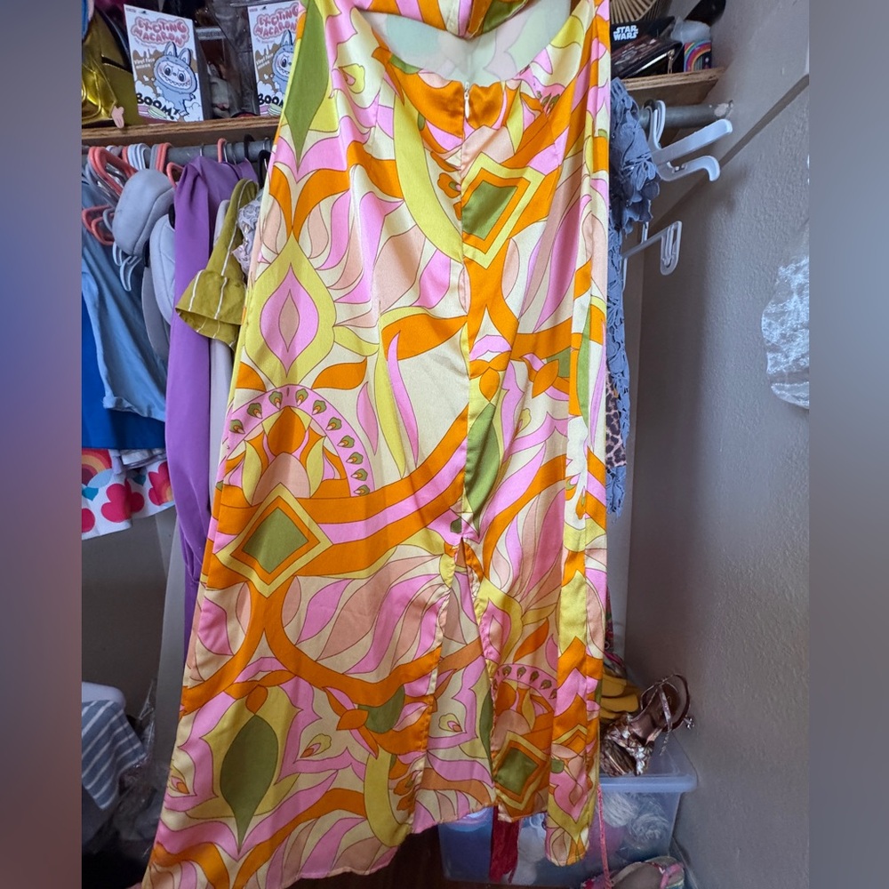 Papermoon Psychedelic Color Patterned Midi Dress with Slit and Bandeau Style Top - Picture 6 of 9